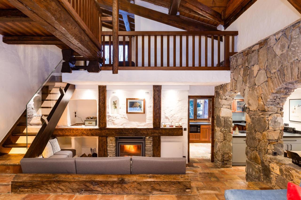 Chalet Les Praz - 280Sqm - Sauna Cinema Fitness - 5 Bedrooms In Heart Of Les Praz - By Cozee Rentals Chamonix Buitenkant foto