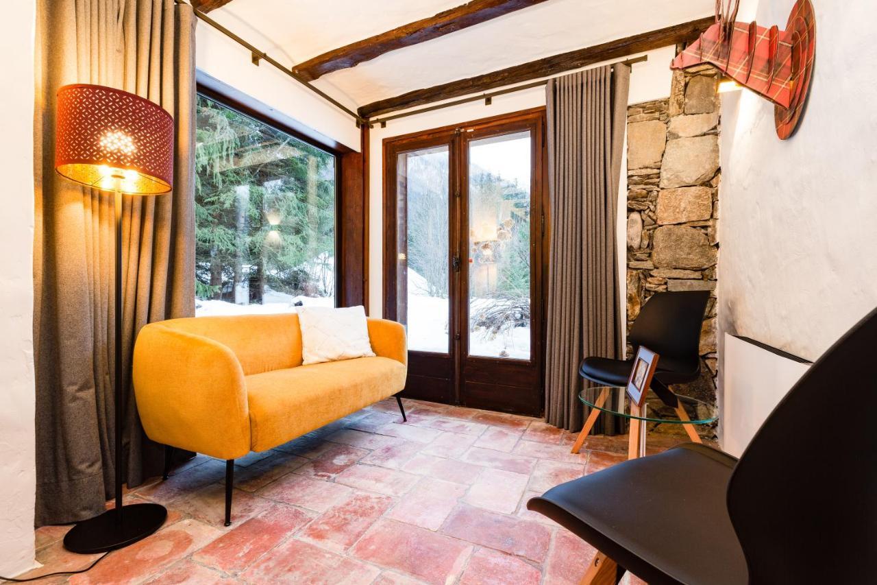 Chalet Les Praz - 280Sqm - Sauna Cinema Fitness - 5 Bedrooms In Heart Of Les Praz - By Cozee Rentals Chamonix Buitenkant foto