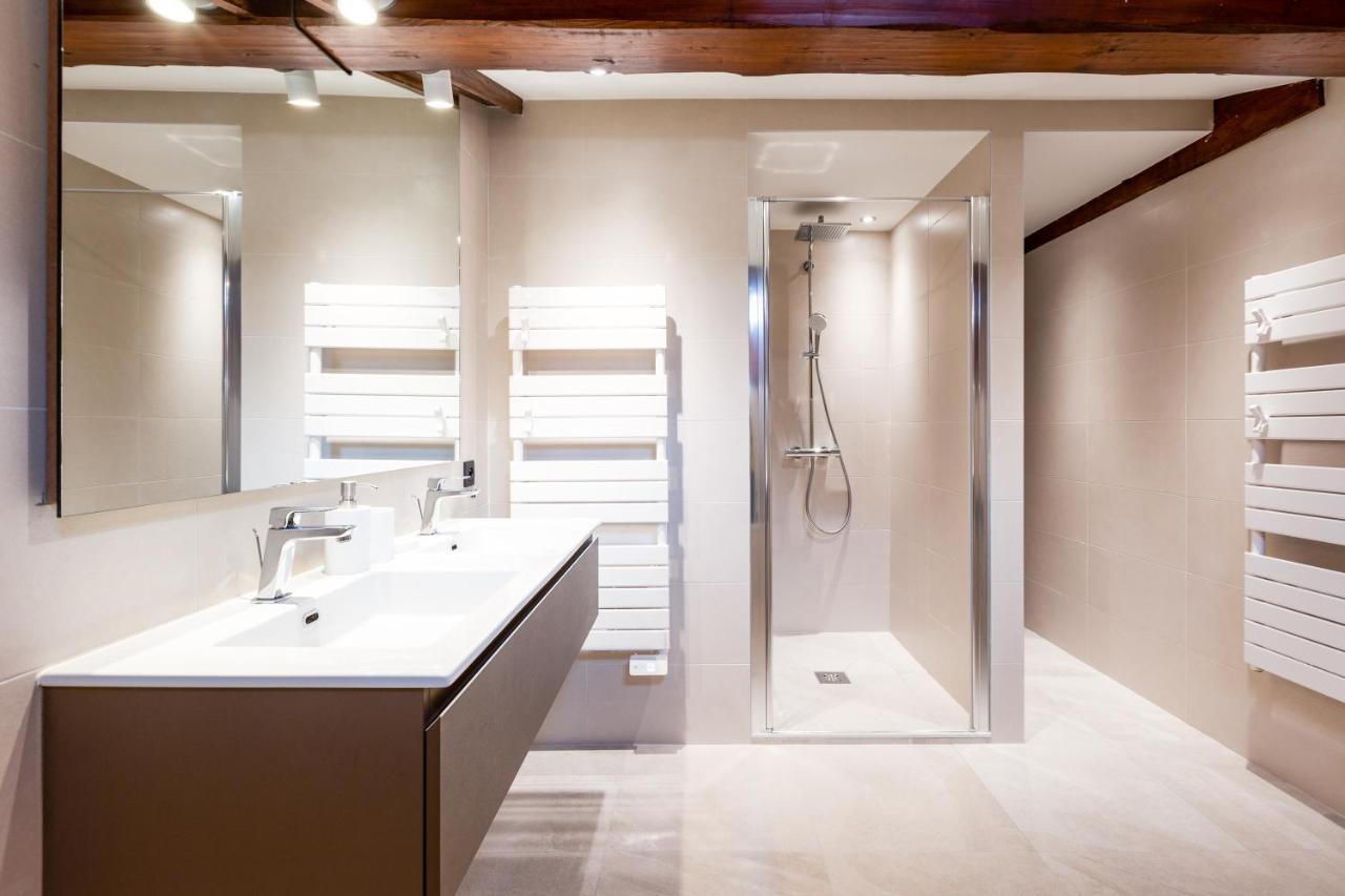 Chalet Les Praz - 280Sqm - Sauna Cinema Fitness - 5 Bedrooms In Heart Of Les Praz - By Cozee Rentals Chamonix Buitenkant foto